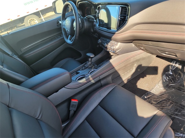 Vehicle image 20 of 35