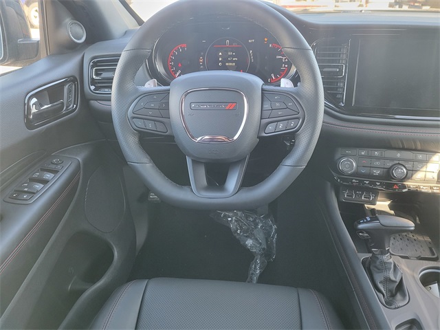 Vehicle image 27 of 35