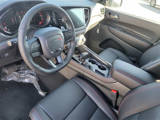 Vehicle image 13 of 35