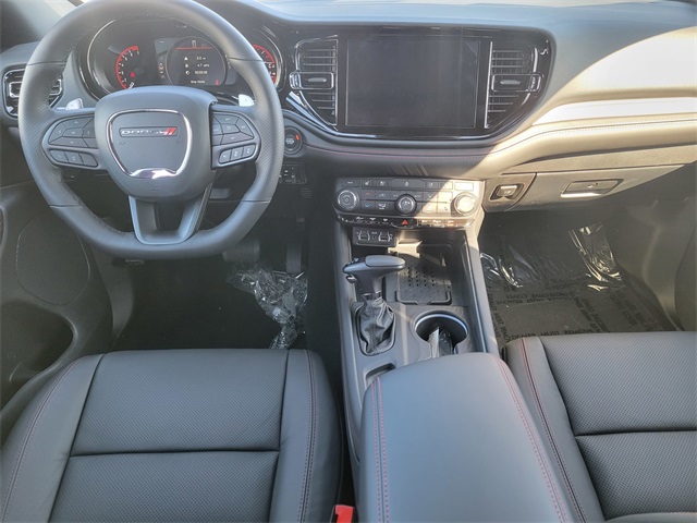 Vehicle image 21 of 35