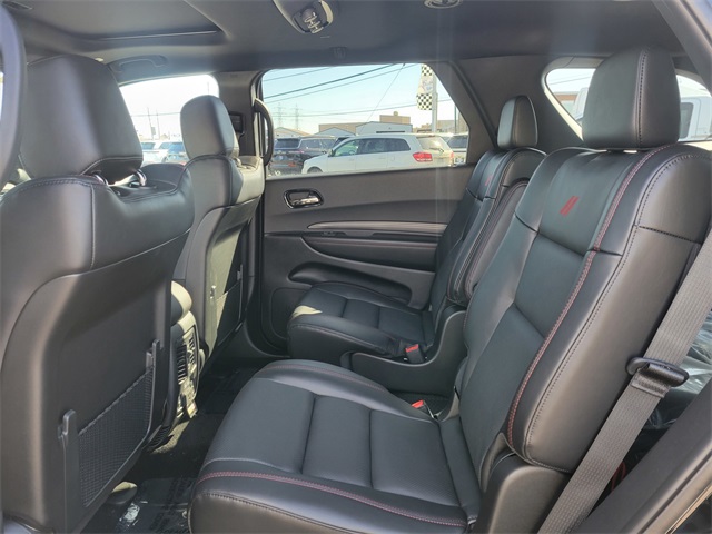 Vehicle image 16 of 35