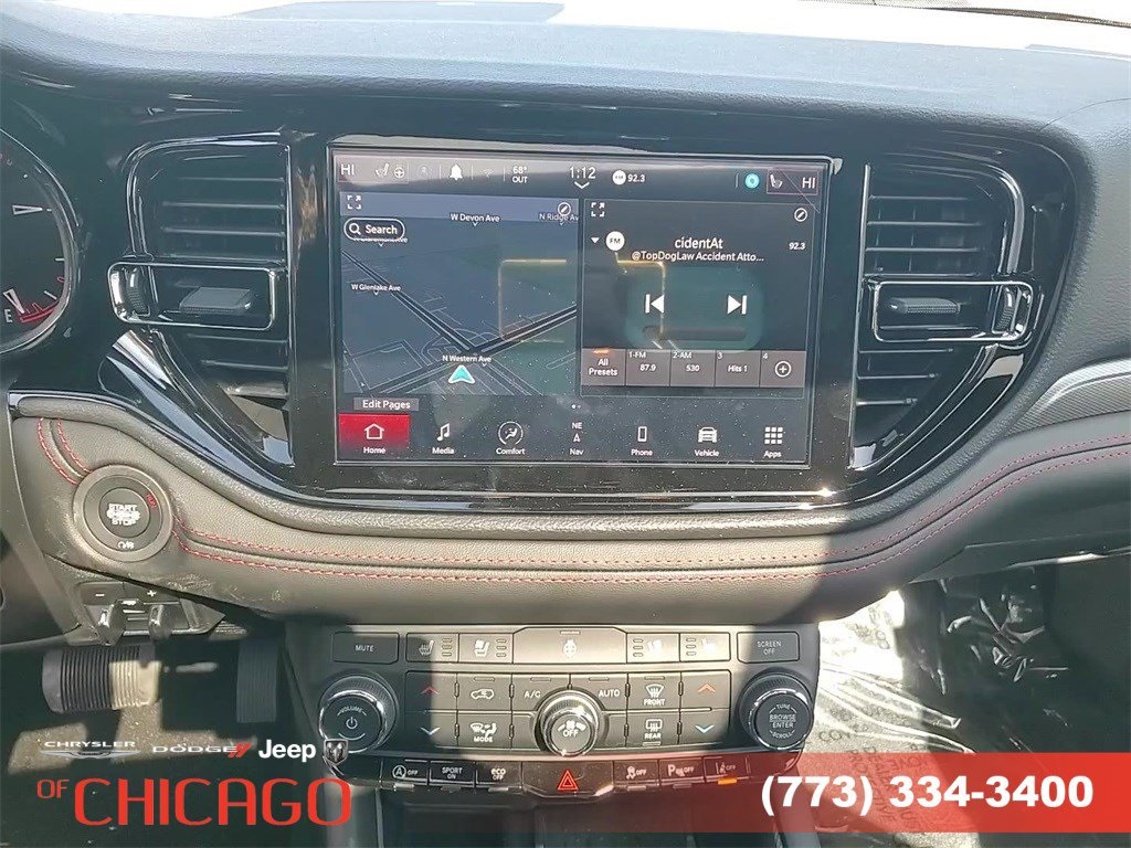 Vehicle image 17 of 25