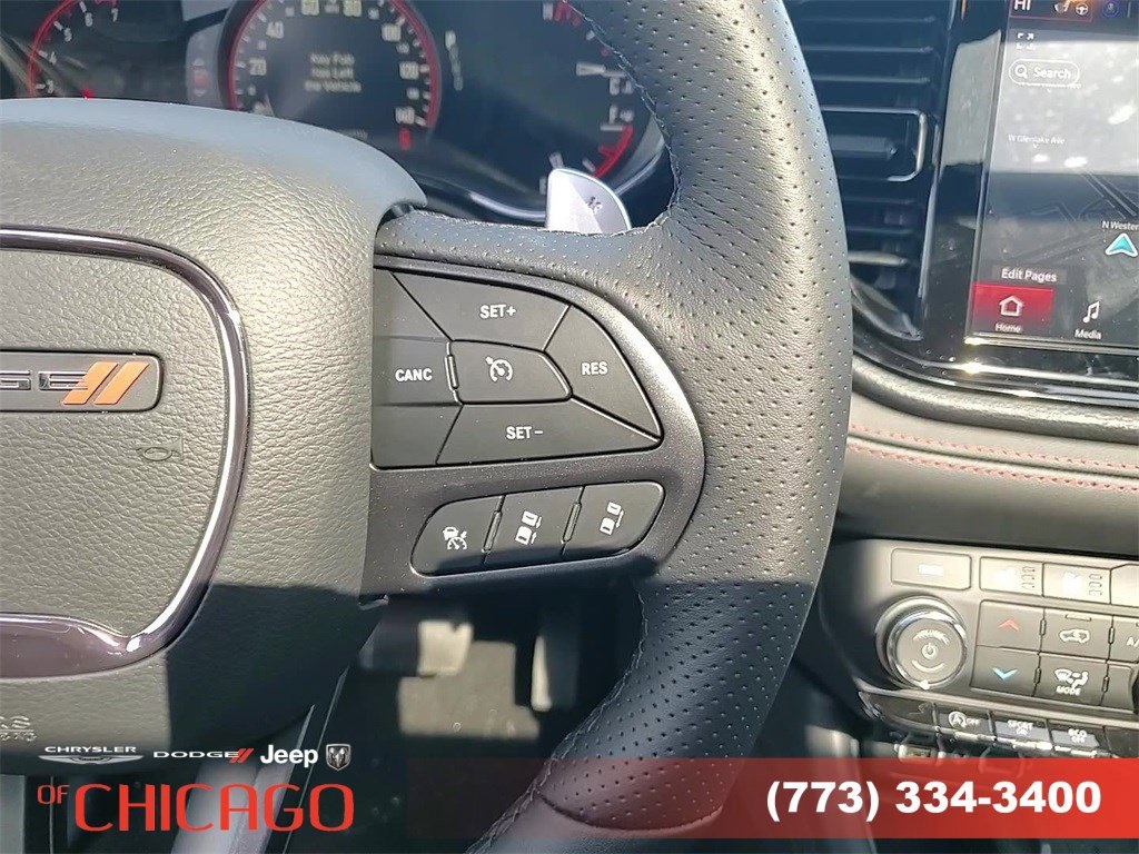 Vehicle image 24 of 25