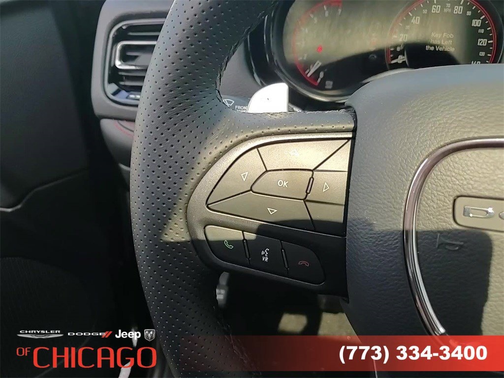 Vehicle image 23 of 25