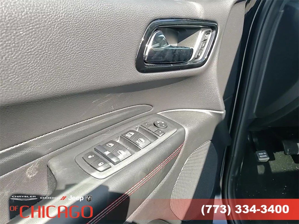 Vehicle image 25 of 25