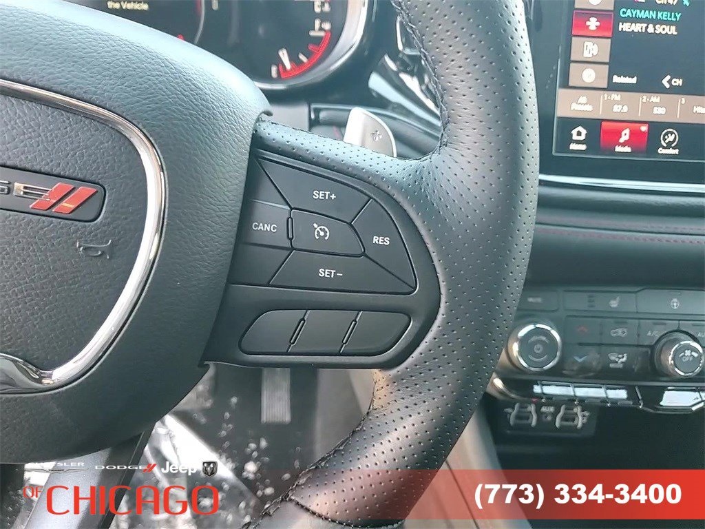 Vehicle image 22 of 25
