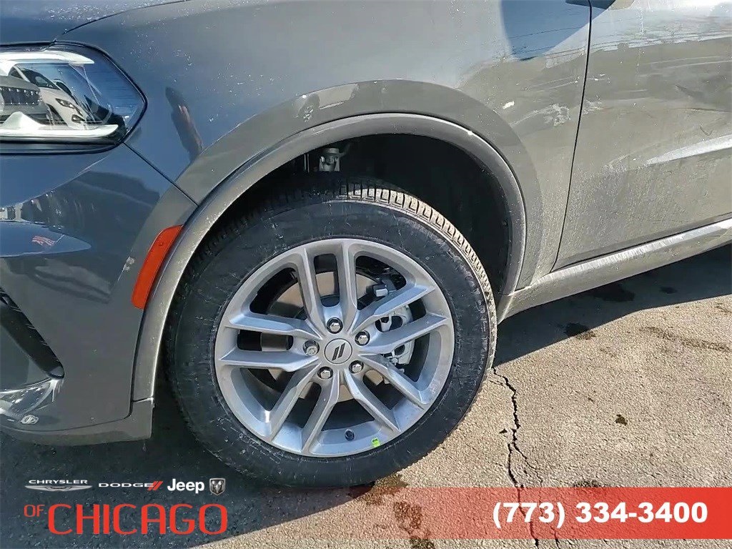 Vehicle image 9 of 25