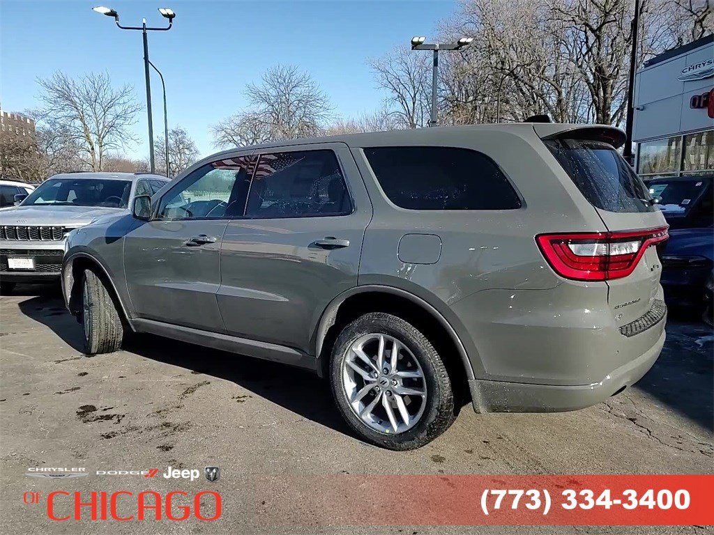 Vehicle image 8 of 25