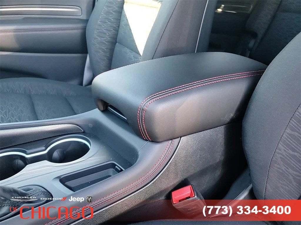 Vehicle image 24 of 25