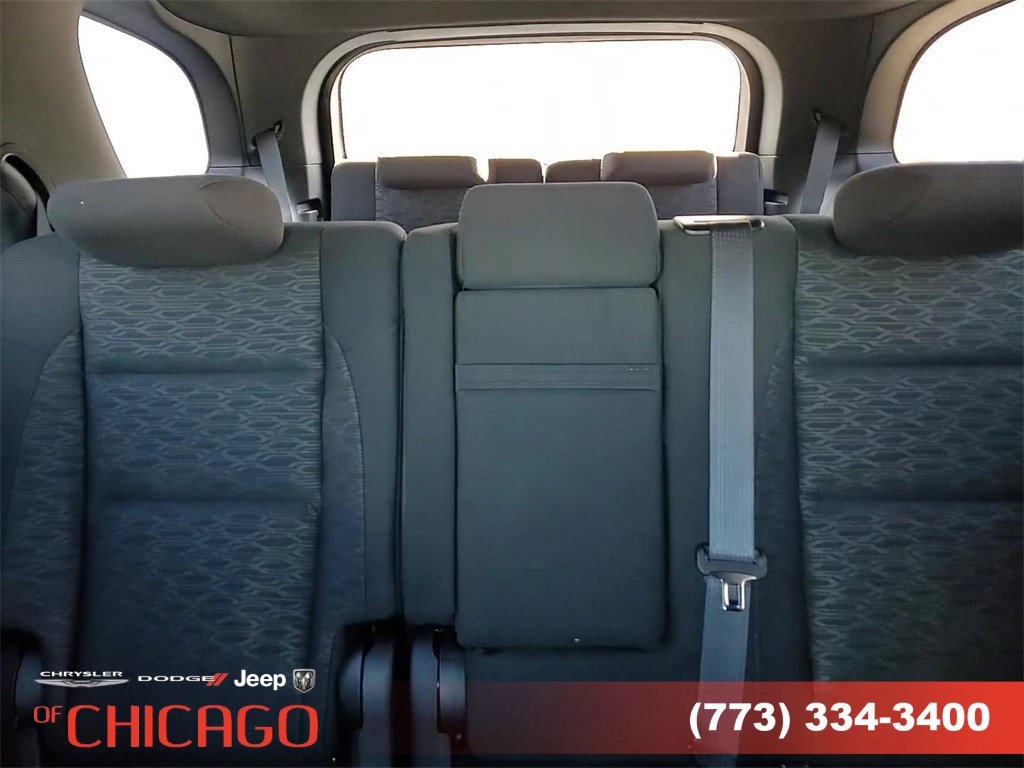 Vehicle image 11 of 25