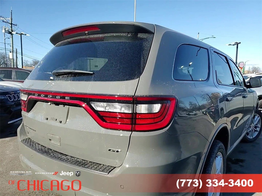 Vehicle image 19 of 25
