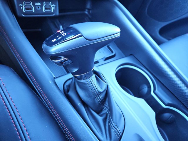 Vehicle image 62 of 68