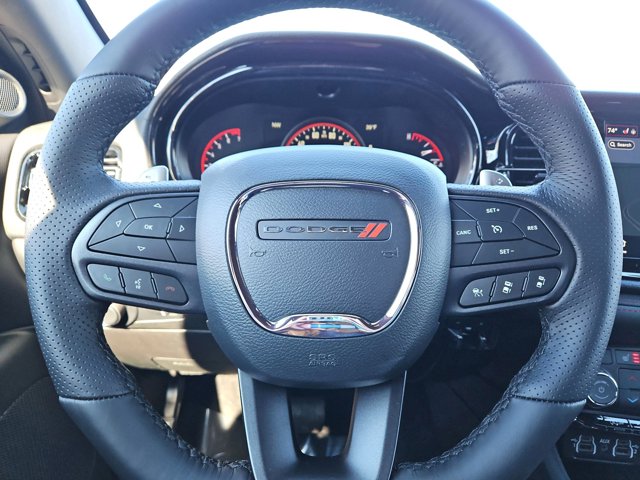 Vehicle image 22 of 68