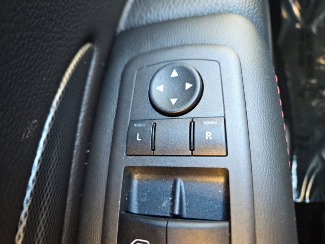 Vehicle image 56 of 68