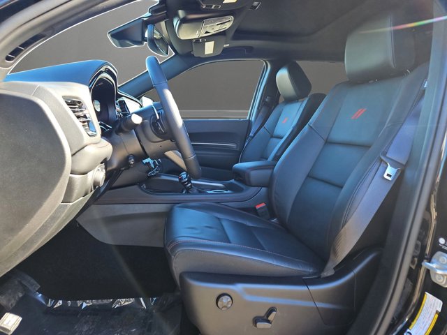 Vehicle image 12 of 68