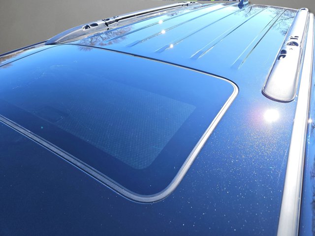 Vehicle image 16 of 68