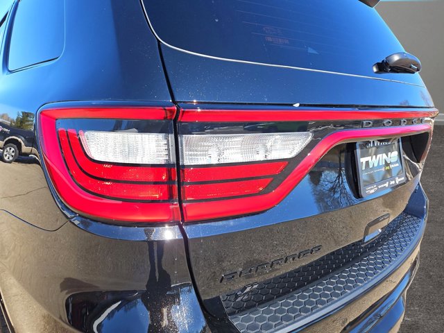 Vehicle image 39 of 68