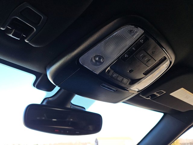 Vehicle image 20 of 68