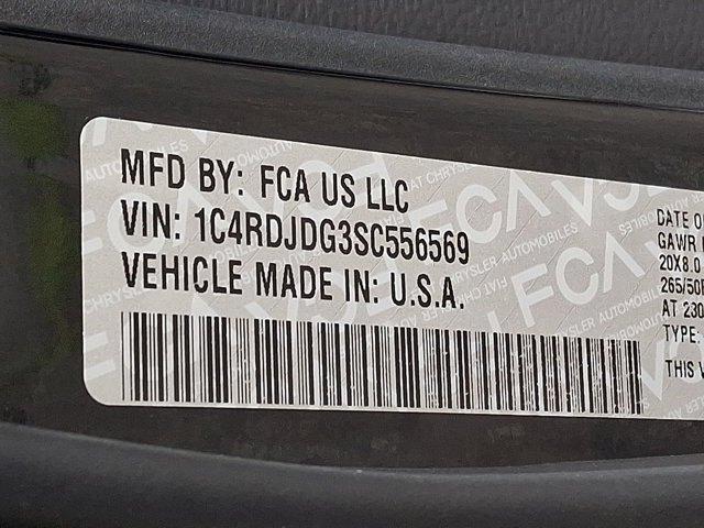 Vehicle image 18 of 21