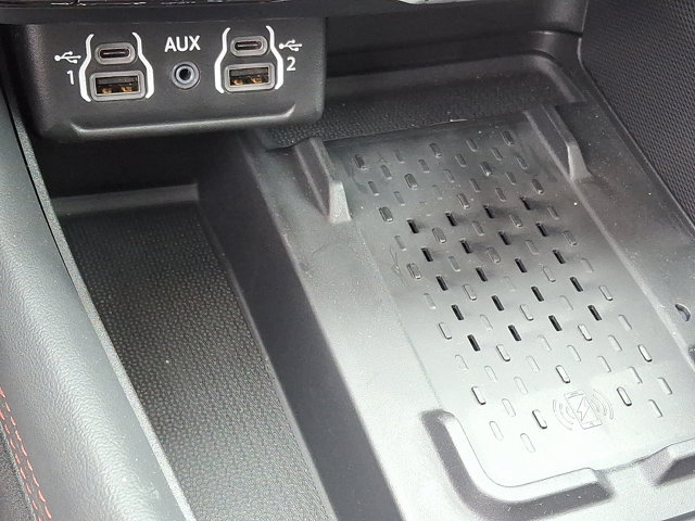 Vehicle image 6 of 21
