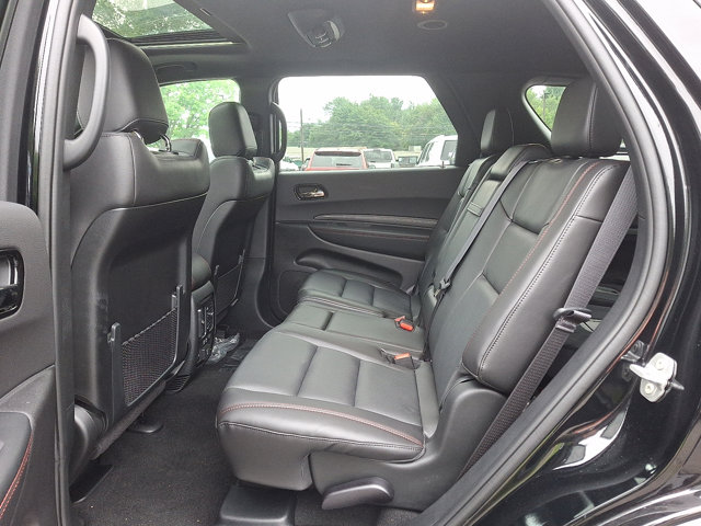 Vehicle image 8 of 21