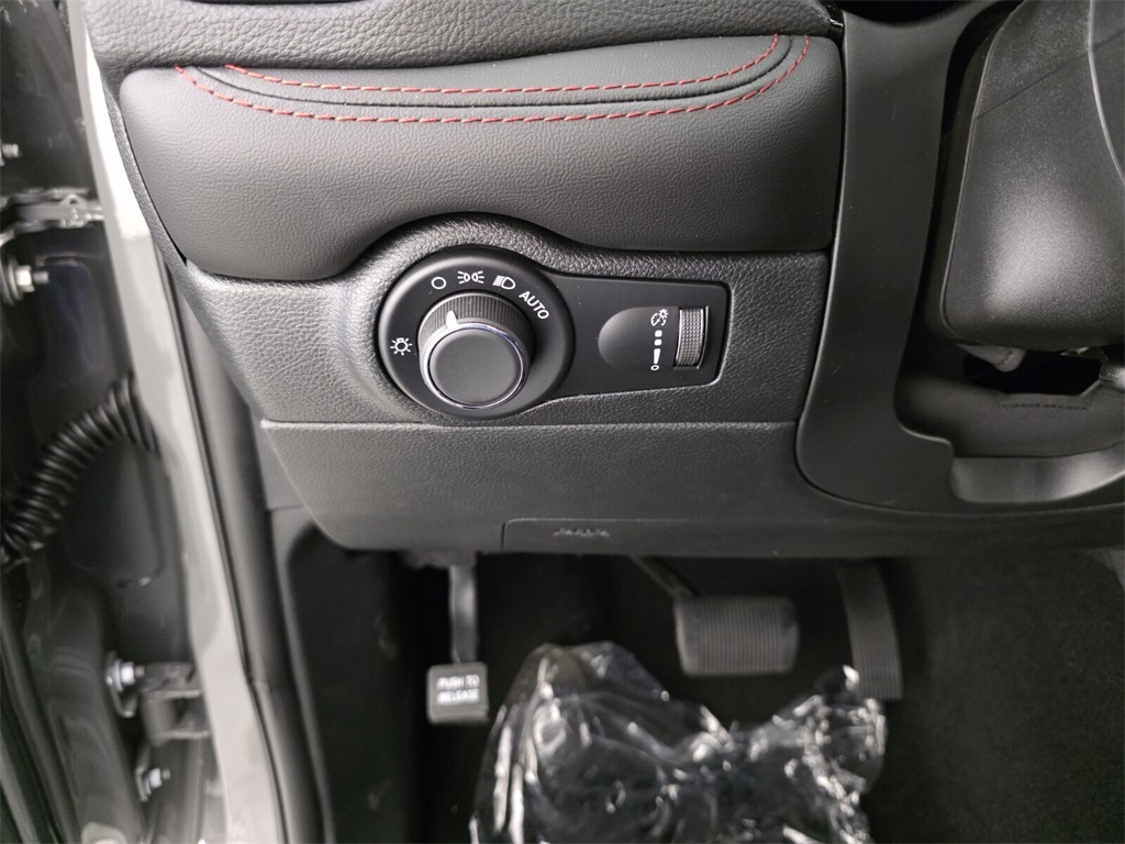 2025 Dodge Durango R/T Image 26 of 26