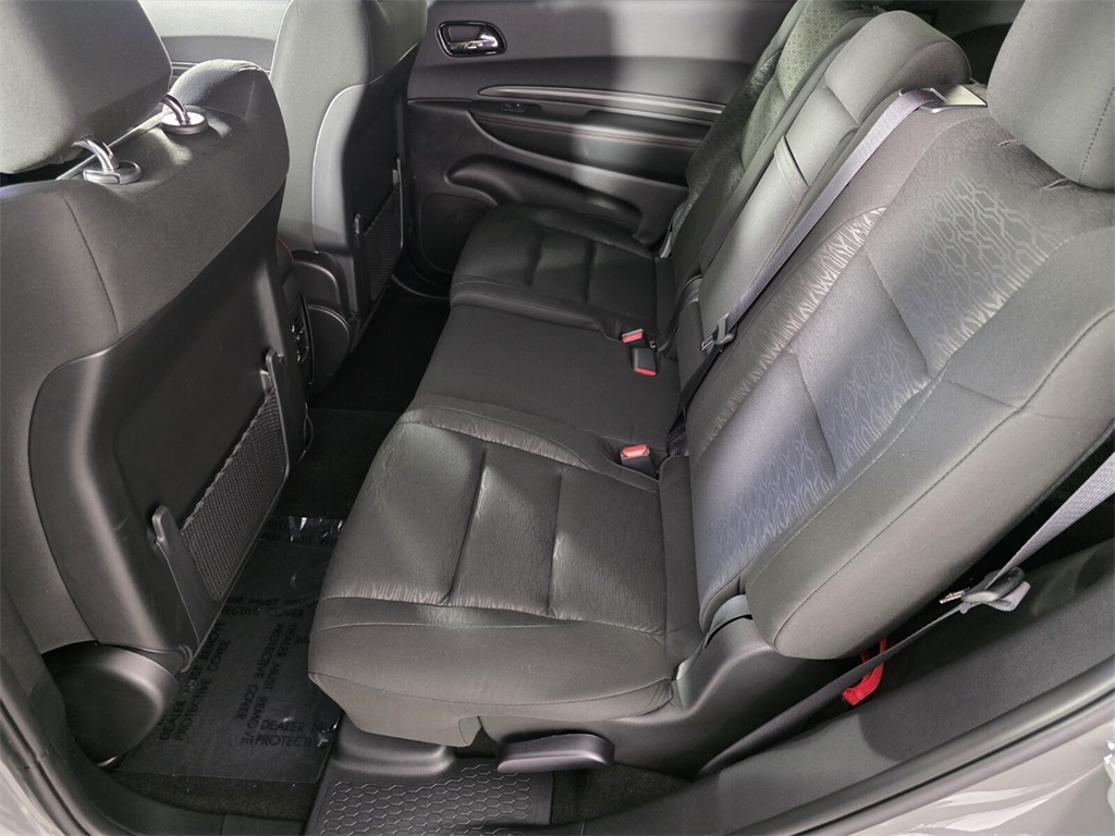 2025 Dodge Durango R/T Image 14 of 26