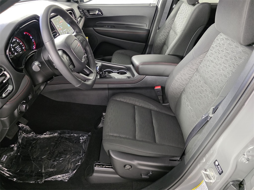 2025 Dodge Durango R/T Image 15 of 26