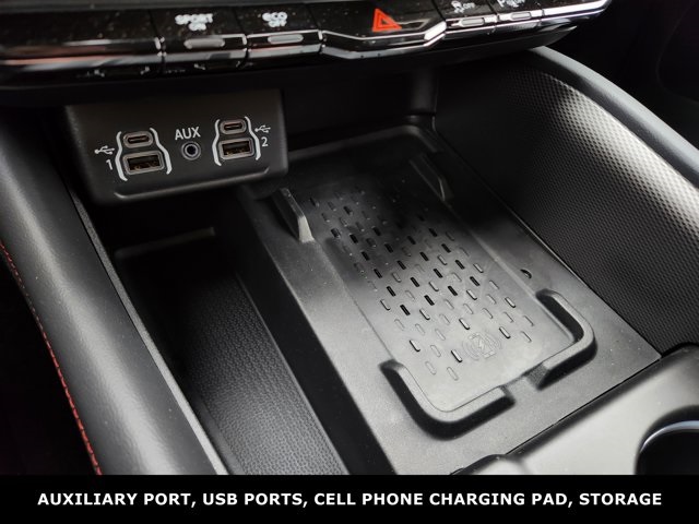 Vehicle image 8 of 30