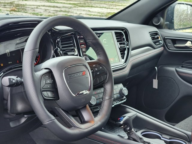 Vehicle image 27 of 30