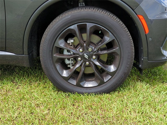 2025 Dodge Durango R/T Premium Image 9 of 28