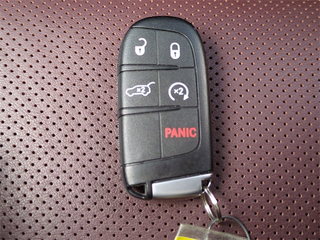 2025 Dodge Durango R/T Premium Image 18 of 28