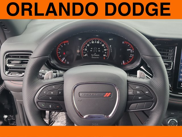 Vehicle image 21 of 23
