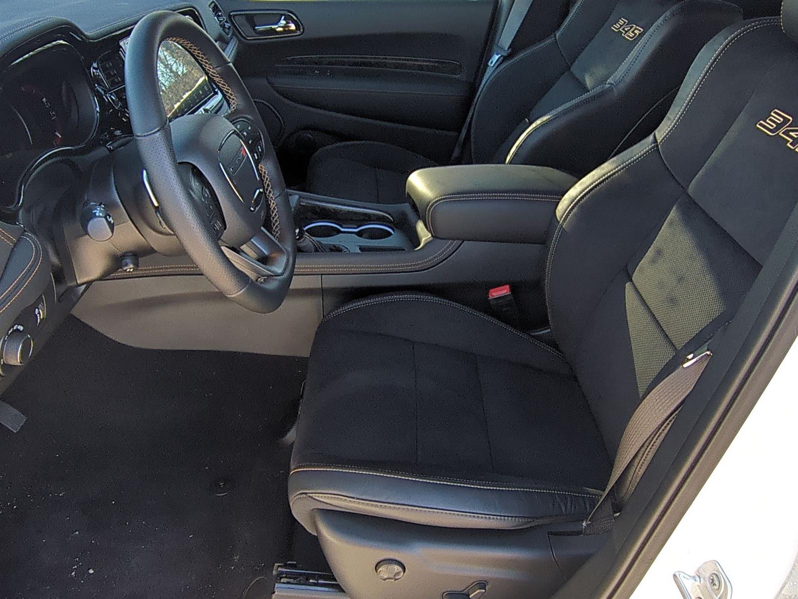 Vehicle image 15 of 35