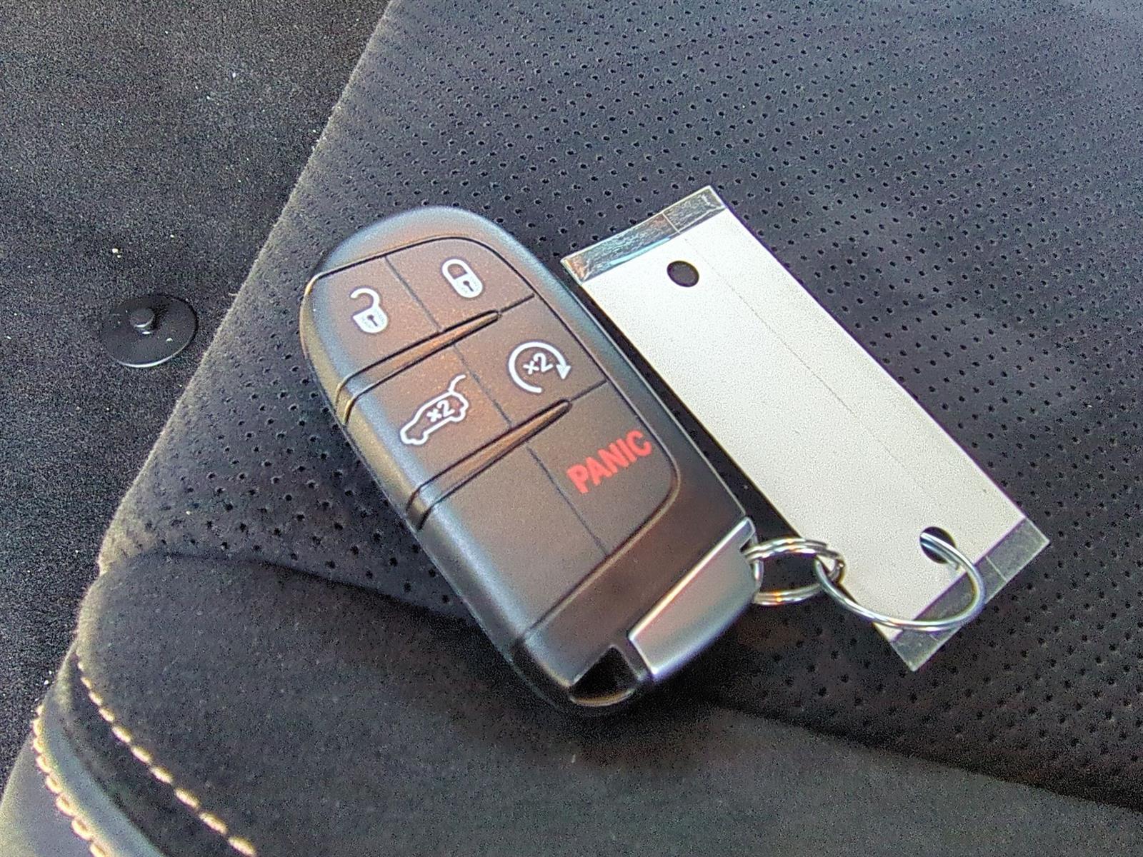 Vehicle image 34 of 35