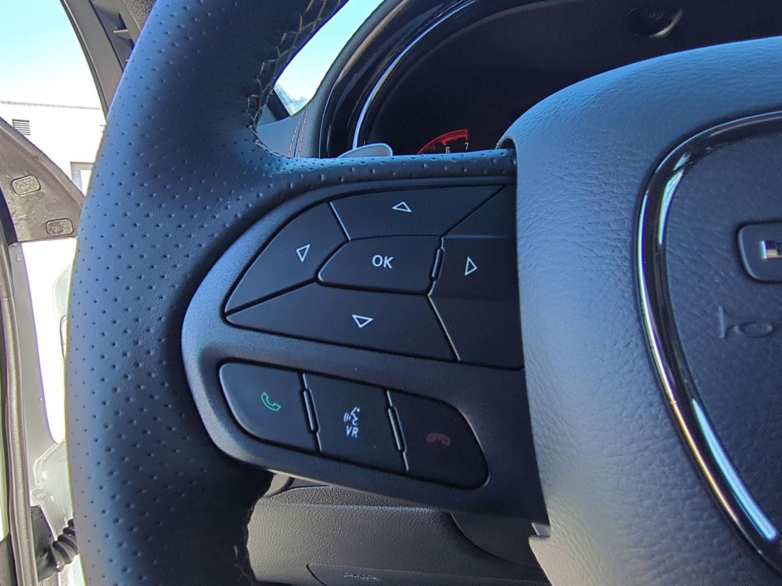Vehicle image 24 of 35