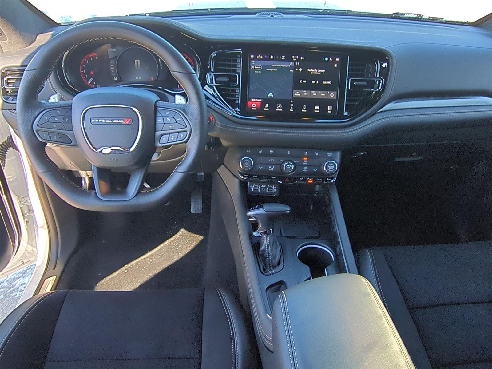 Vehicle image 14 of 35