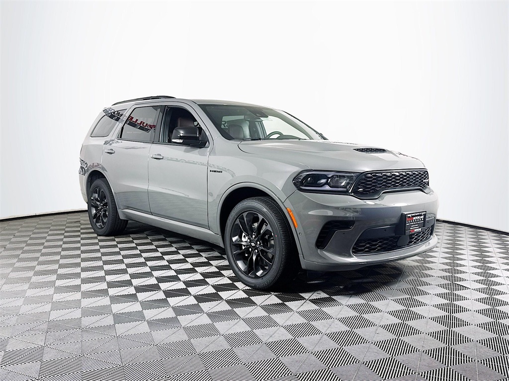 Vehicle image 3 of 36