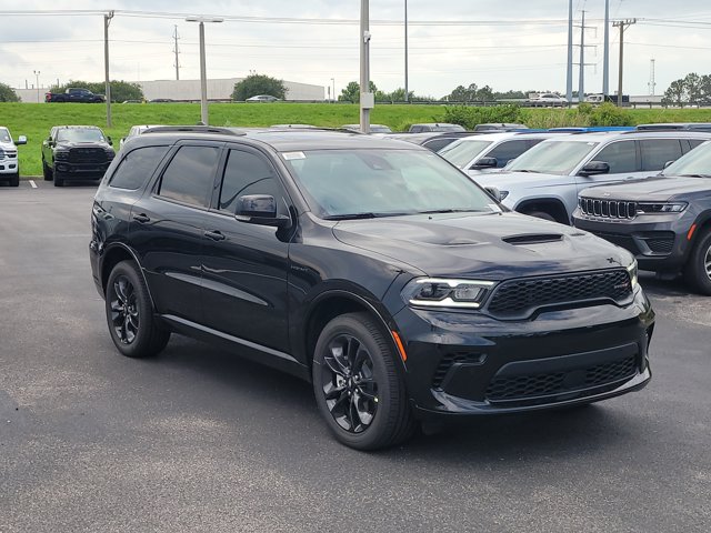 Vehicle image 3 of 24
