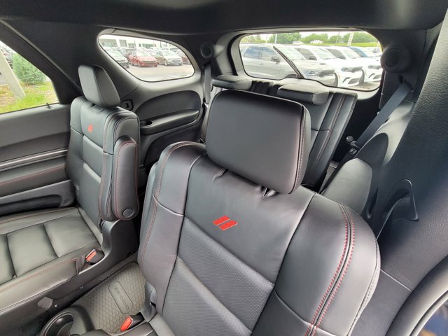 Vehicle image 11 of 24