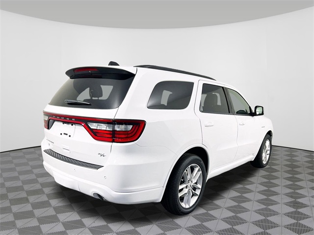 Vehicle image 5 of 38