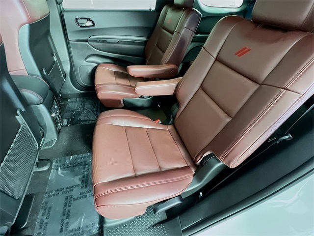 Vehicle image 14 of 38