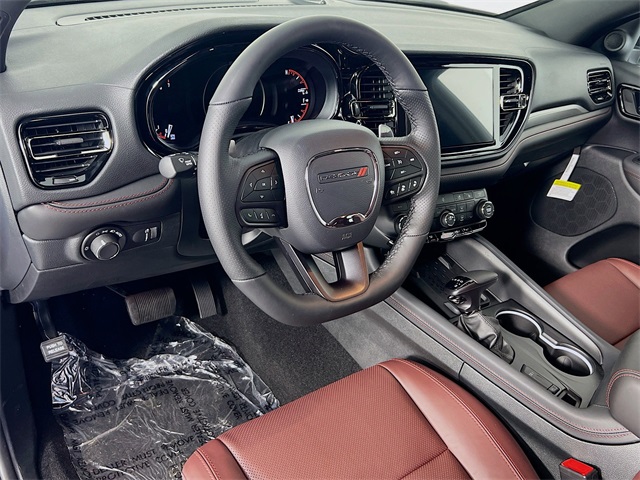 Vehicle image 16 of 38