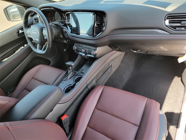Vehicle image 21 of 37