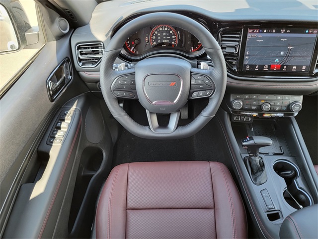 Vehicle image 27 of 37