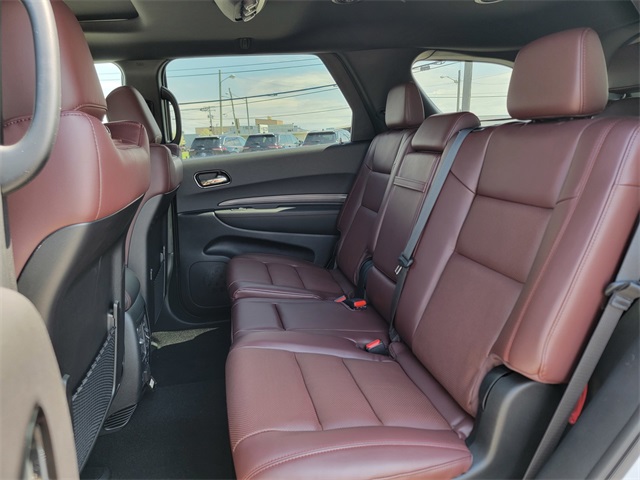 Vehicle image 15 of 37
