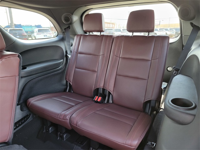 Vehicle image 16 of 37