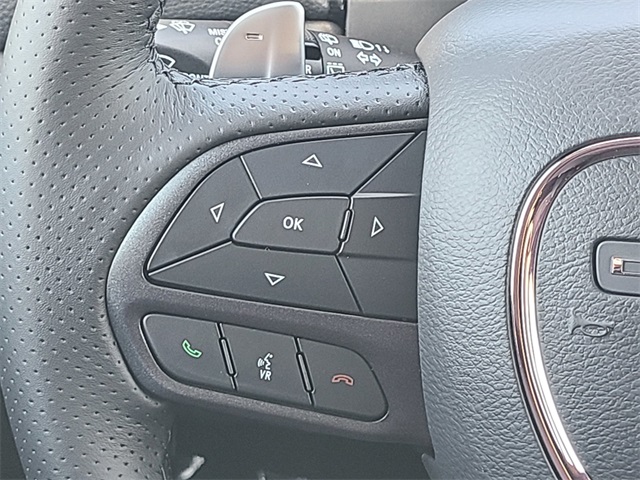 Vehicle image 28 of 41