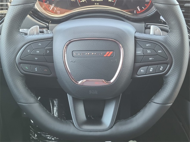 Vehicle image 27 of 41