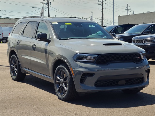 Vehicle image 3 of 41
